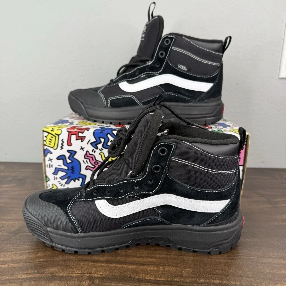 Vans UltraRange Exo Hi MTE-1 Men's Size 6.5/W8 All Weather Boots Black White